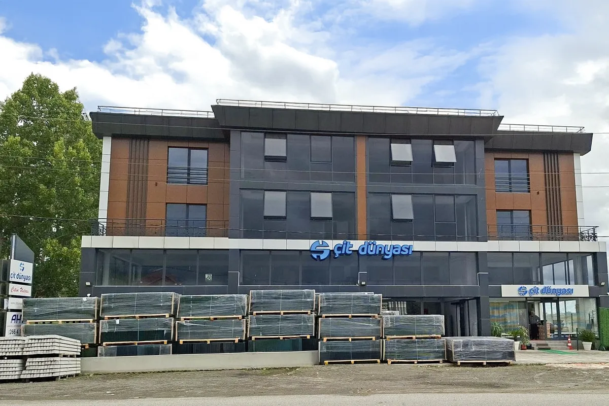 Çit Dünyası Dış Görünüm